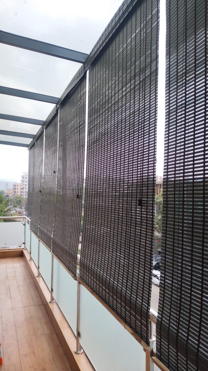 Vertical blinds